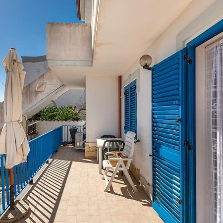 קאלאסטה Casa Vacanze 21 Aprile - T מראה חיצוני תמונה