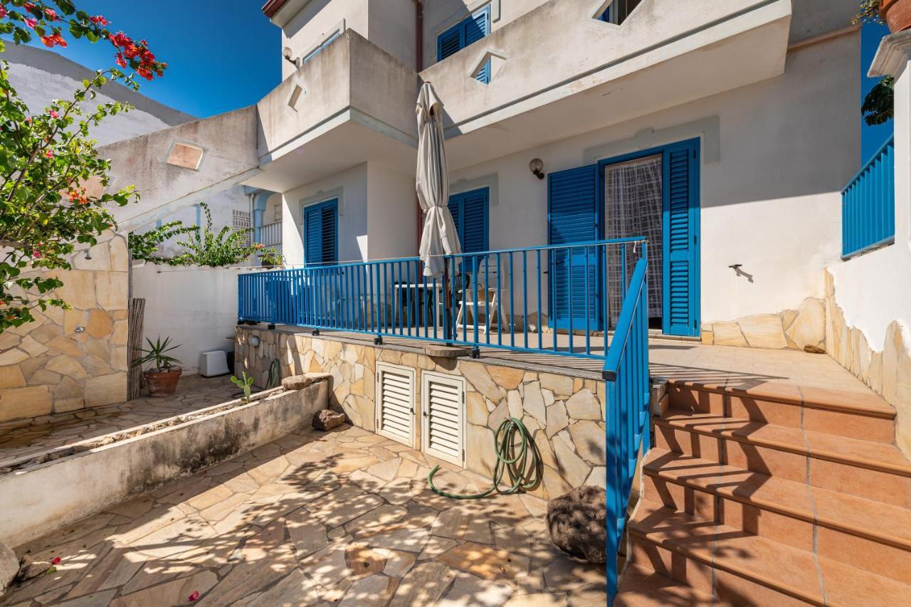 קאלאסטה Casa Vacanze 21 Aprile - T מראה חיצוני תמונה