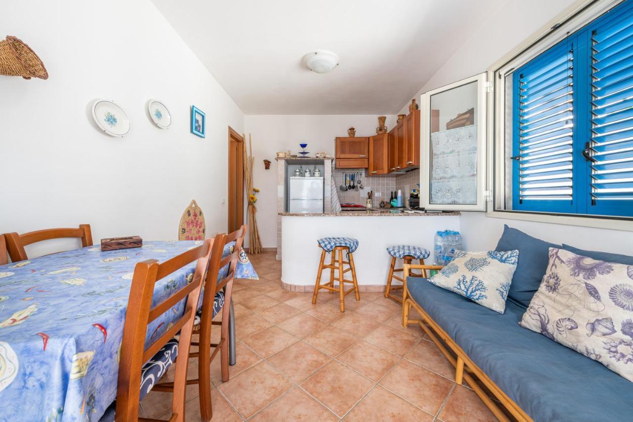 קאלאסטה Casa Vacanze 21 Aprile - T מראה חיצוני תמונה