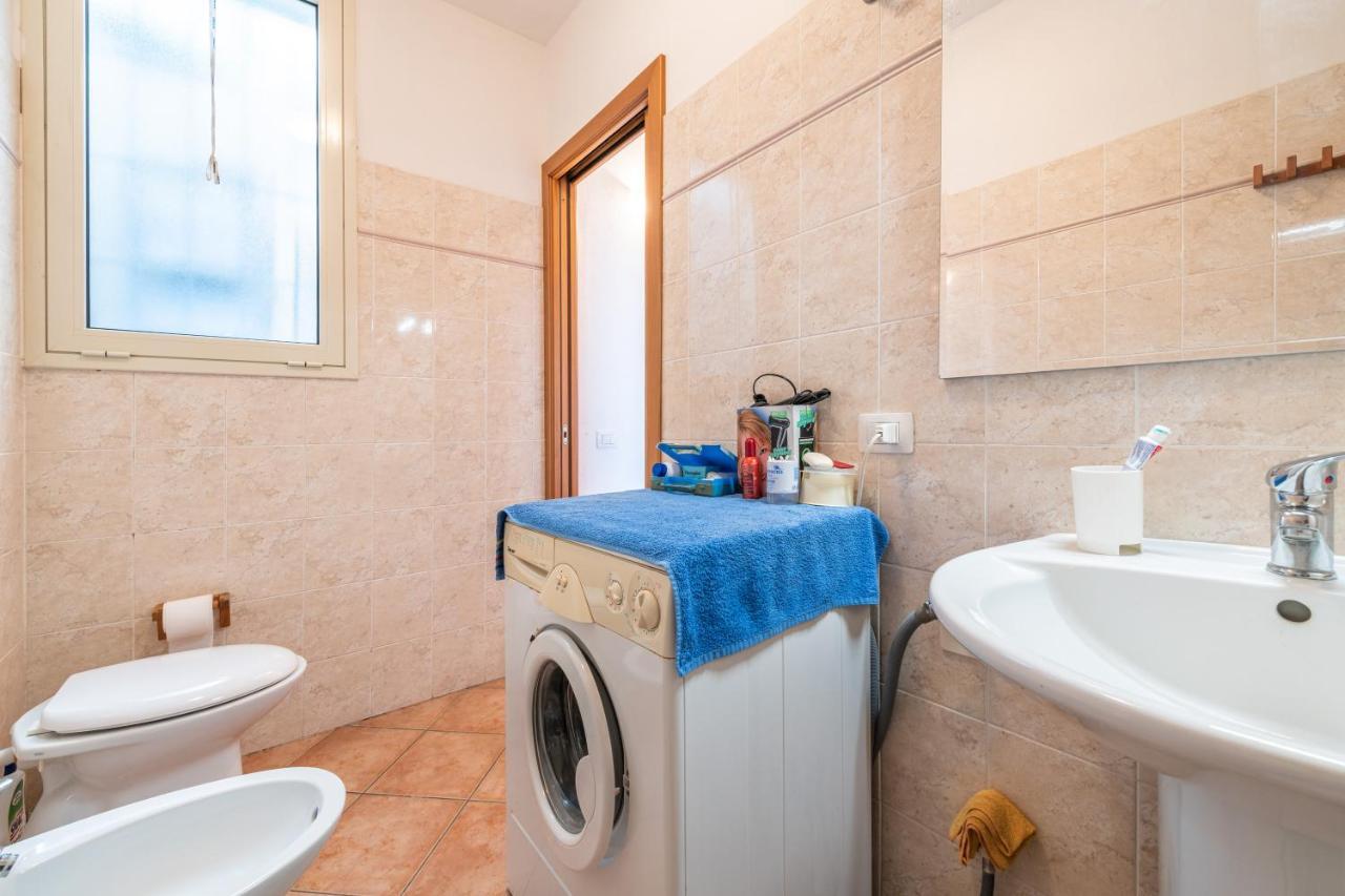 קאלאסטה Casa Vacanze 21 Aprile - T מראה חיצוני תמונה