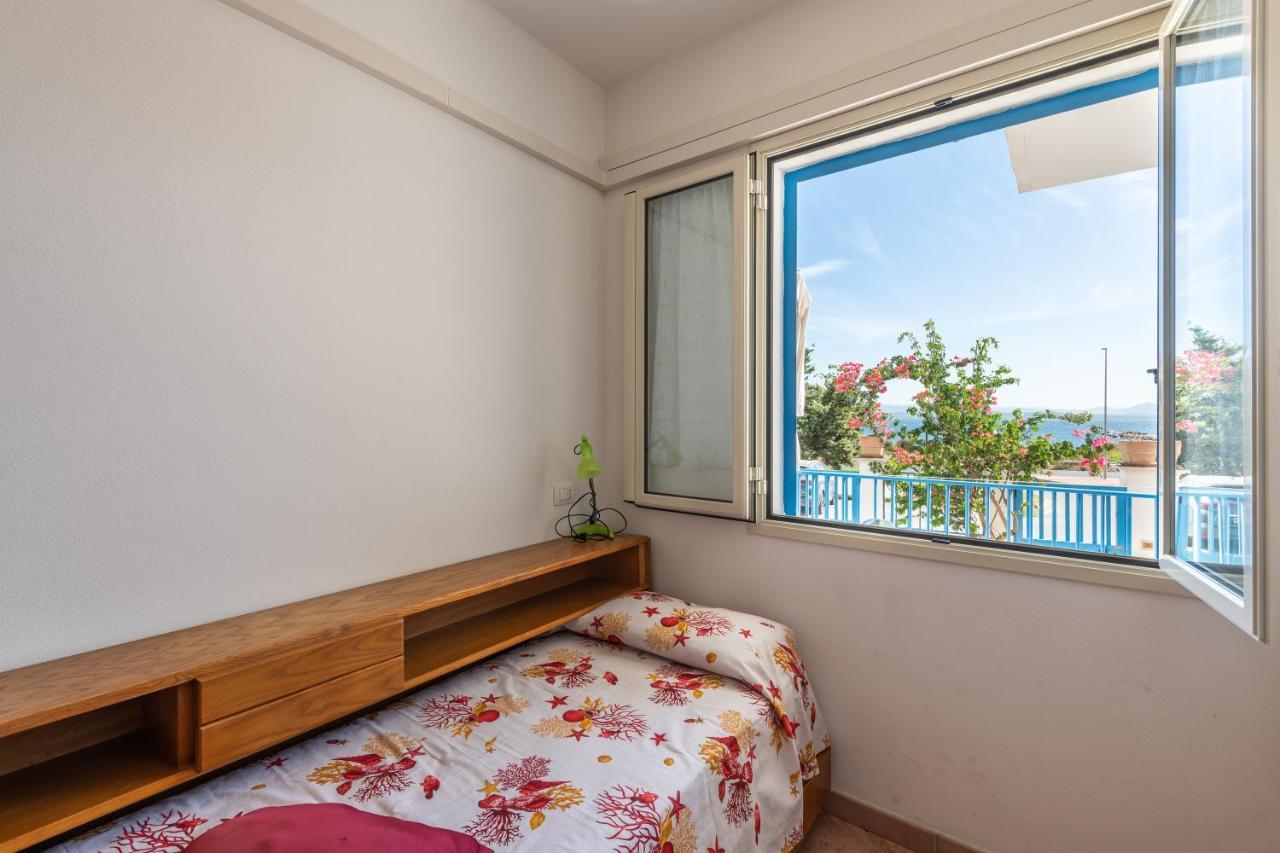 קאלאסטה Casa Vacanze 21 Aprile - T מראה חיצוני תמונה