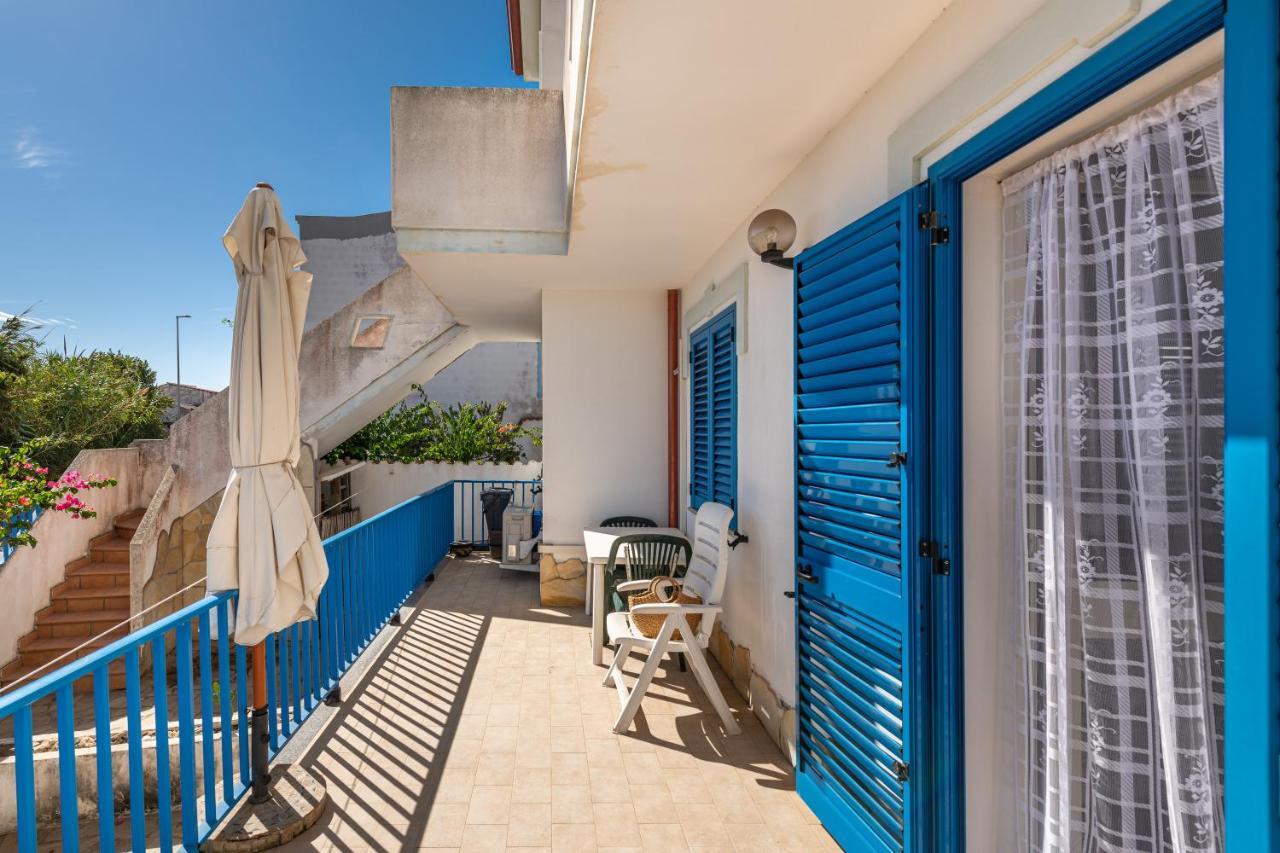 קאלאסטה Casa Vacanze 21 Aprile - T מראה חיצוני תמונה